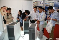 点击放大图片浏览